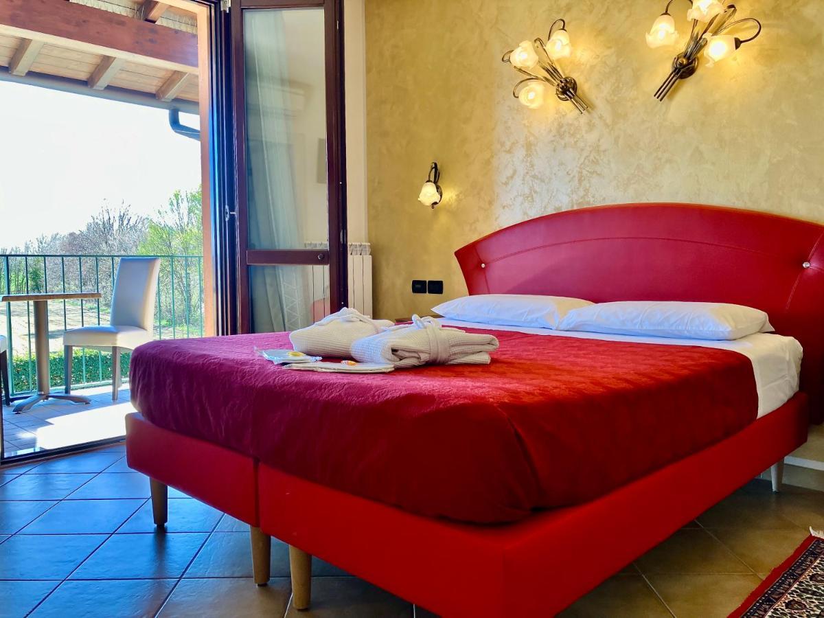 B&B Desenzano Paradise Desenzano del Garda Buitenkant foto